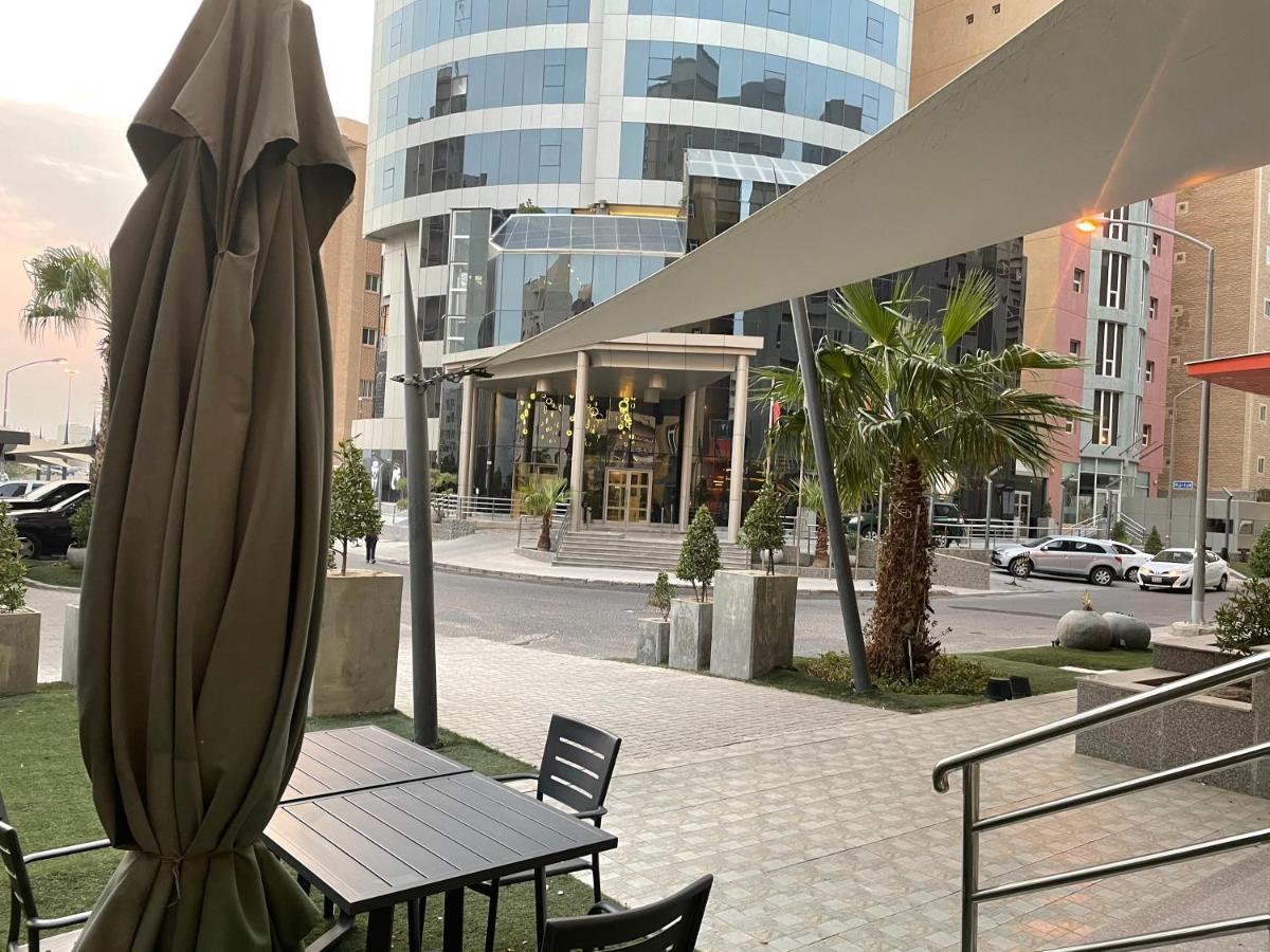 Wahaj Boulevard Hotel Apartmentوهج بوليفارد للشقق الفندقية 科威特 外观 照片